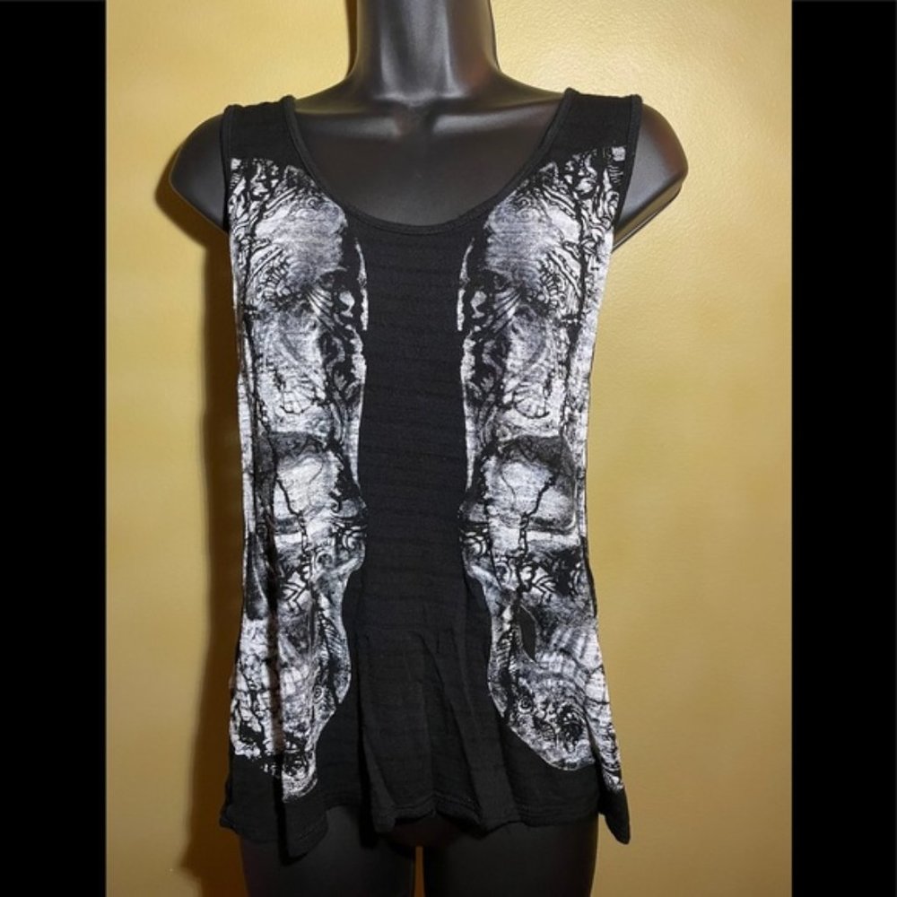 Hot Topic Muscle Top - MD (size)